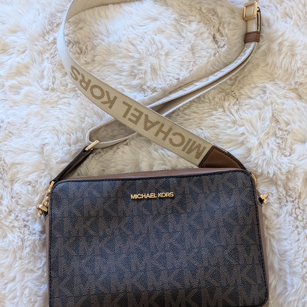 Michael Kors Crossbody Bag in Brown and Cream